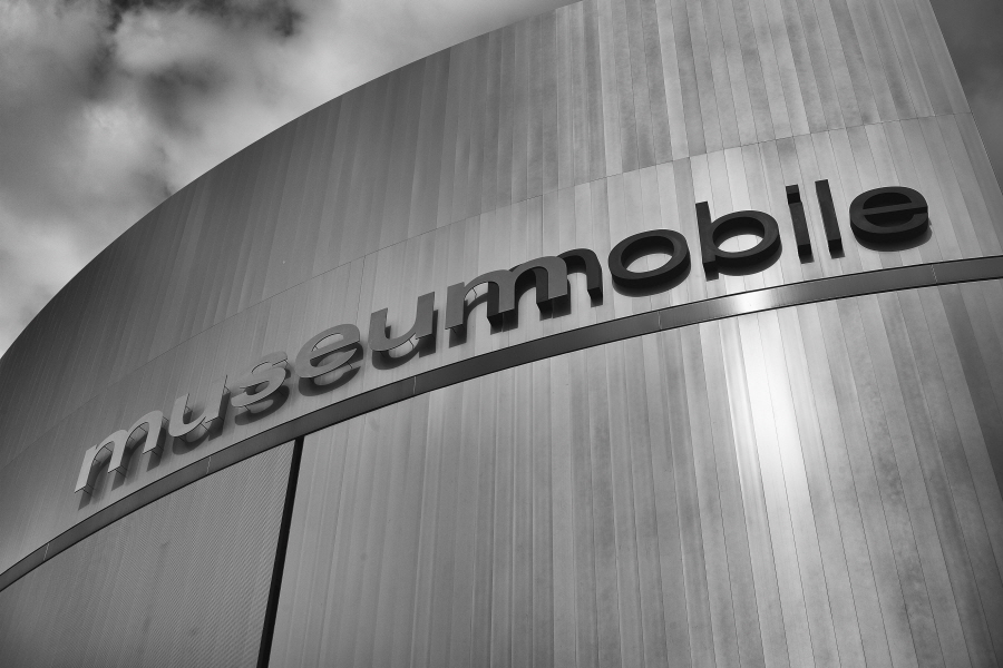 01b-Audimuseum-Ingolstadt-1-SW