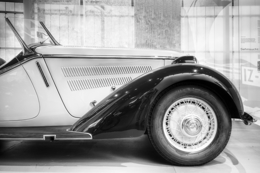 05b-Audimuseum-Ingolstadt-HDR1-SW