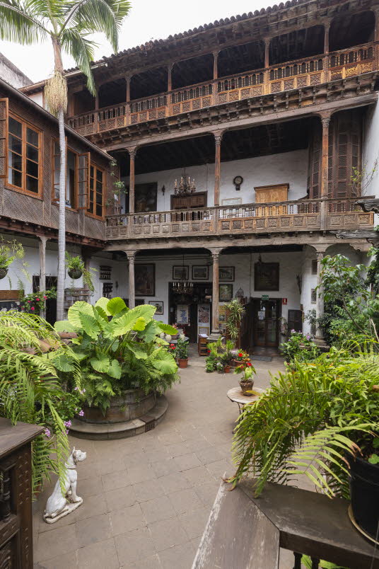 25 La Orotava Casa de los Balcones Innenhof