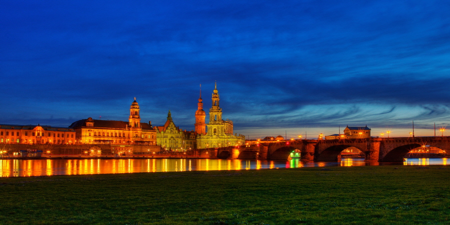 MK-Dresden-HDR-20x10